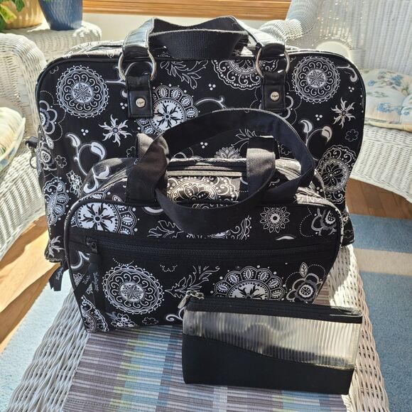 Thirty-One Onyx Medallion 3-Piece Travel Set Overnight Cosmetic Toiletry Makeup - Picture 1 of 10